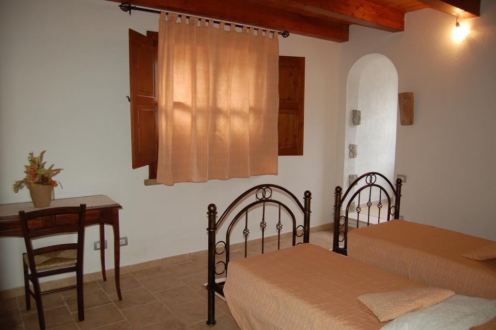 I Carrubi Guest House San Priamo Room photo